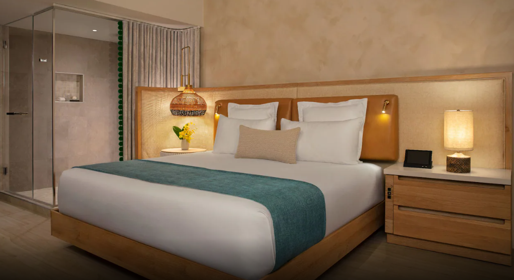 Master Suite Tropical Garden View – King, Zoetry Curacao Resort & Spa