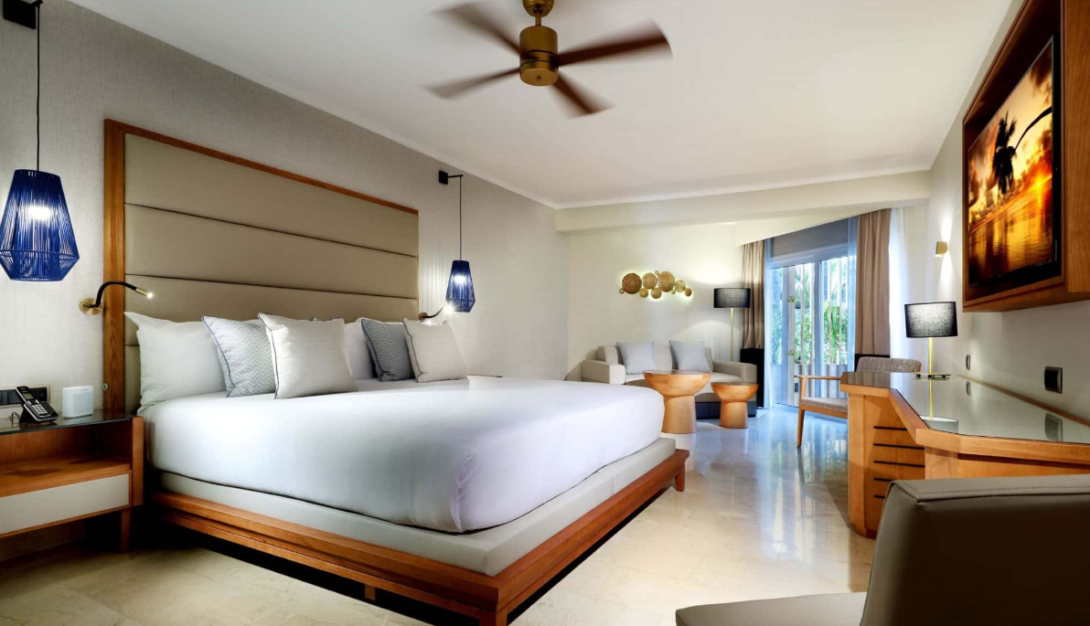 Junior Suite Pool Access, Grand Palladium Punta Cana