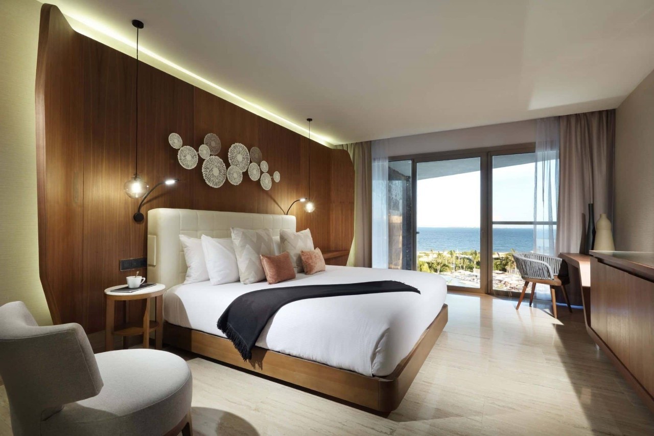TRS Coral - Loft Suite Beachside Ocean View, Grand Palladium Select Costa Mujeres & TRS Coral