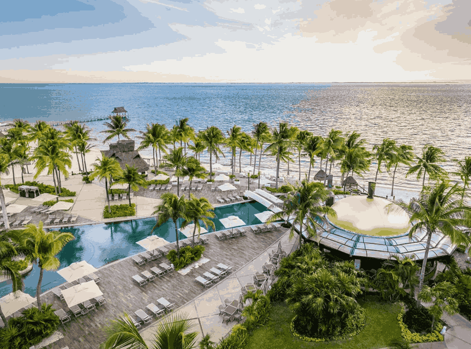 Villa del Palmar Cancun