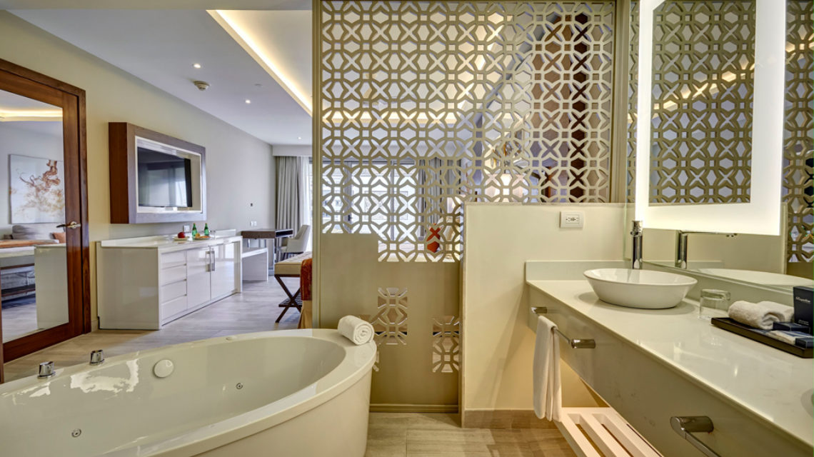 Luxury Junior Suite, Royalton Bavaro