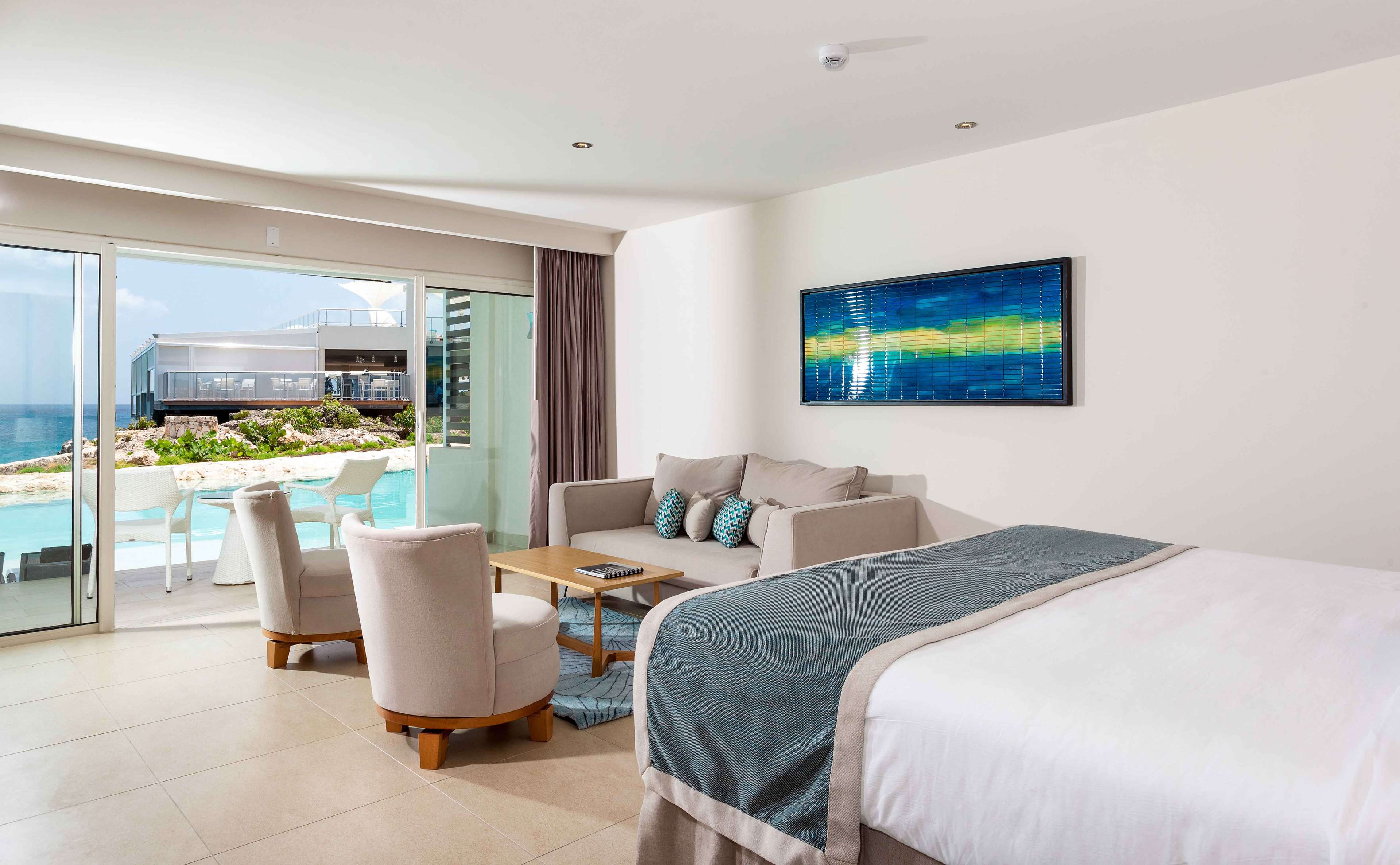 Sunset Swim-Out Butler Suite, Sonesta Ocean Point