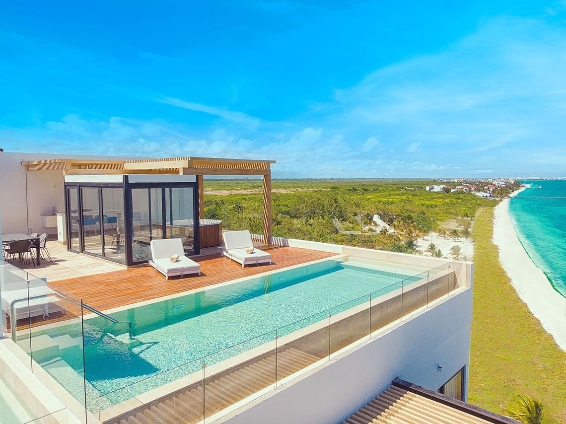 The Five Oceanfront Puerto Morales