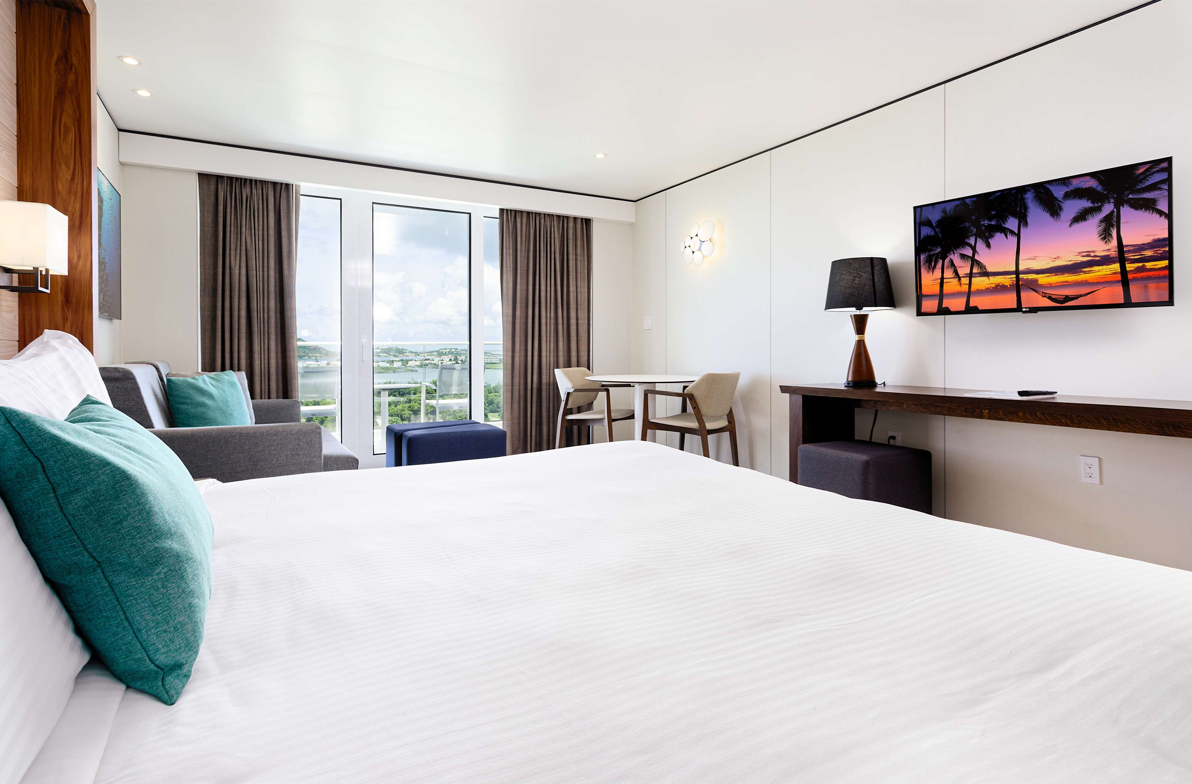 Signature Island View - King, Sonesta Maho Beach