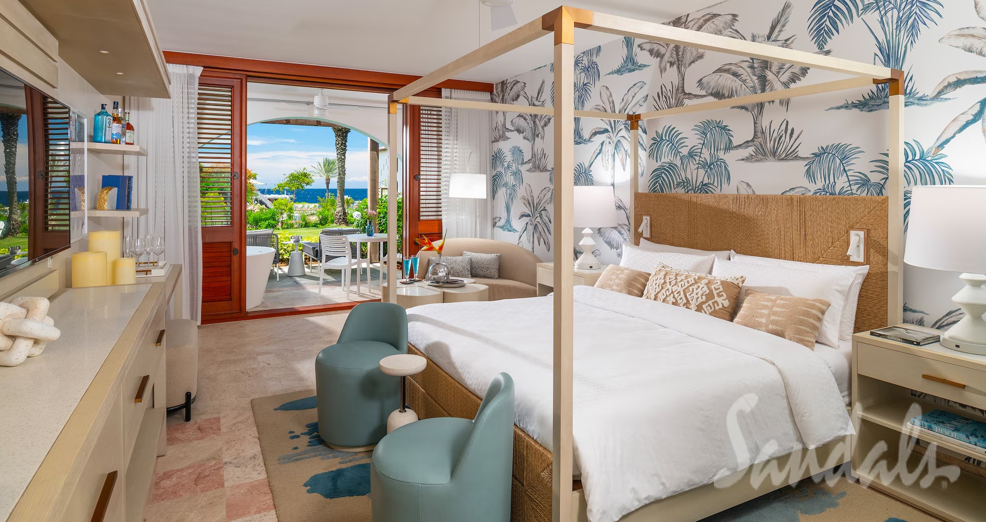 Subi Club Level Walkout Room with Patio Tranquility Soaking Tub, Sandals Royal Curacao