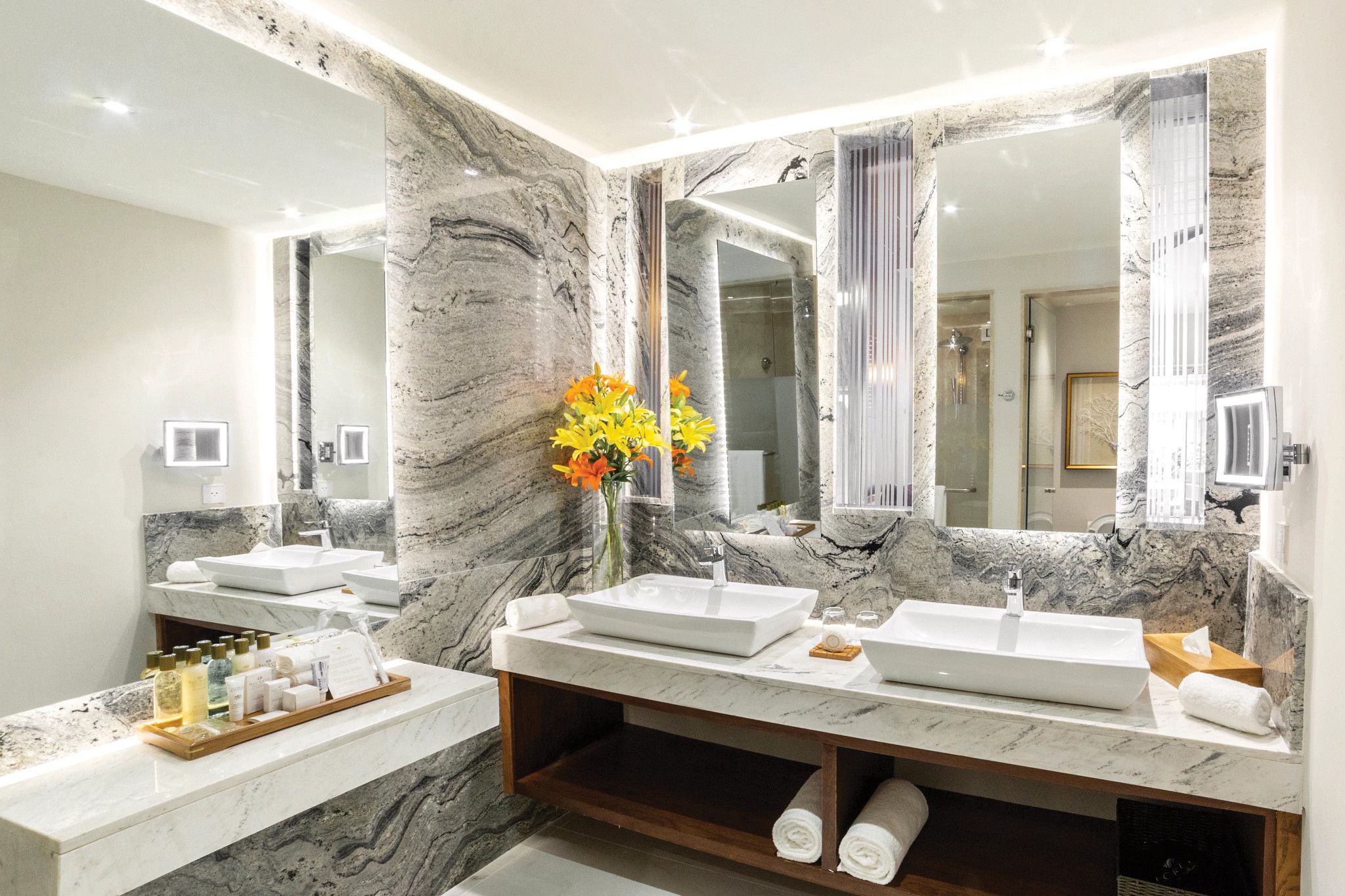 Preferred Club Master Suite Tropical View, Secrets Royal Beach
