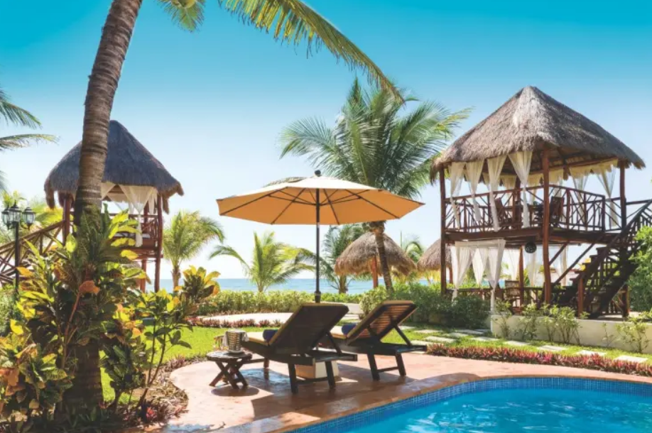 El Dorado Seaside Palms