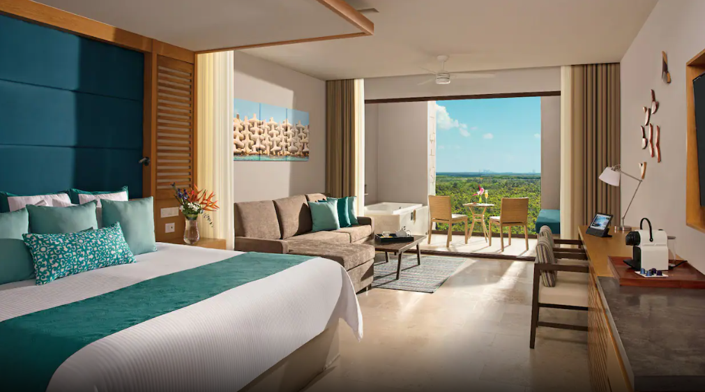 Junior Suite Garden View - King, Dreams Playa Mujeres