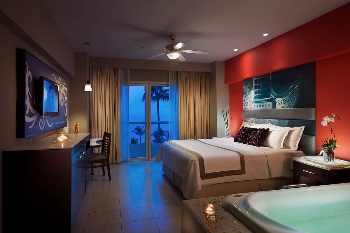 Deluxe Ocean View - King, Hard Rock Hotel Vallarta