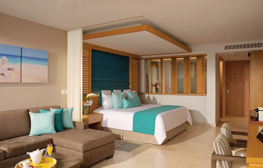 Preferred Club Junior Suite Ocean View – King, Dreams Playa Mujeres