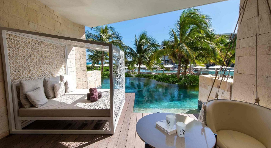 TRS Coral - Junior Suite Swim up Beachside, Grand Palladium Select Costa Mujeres & TRS Coral