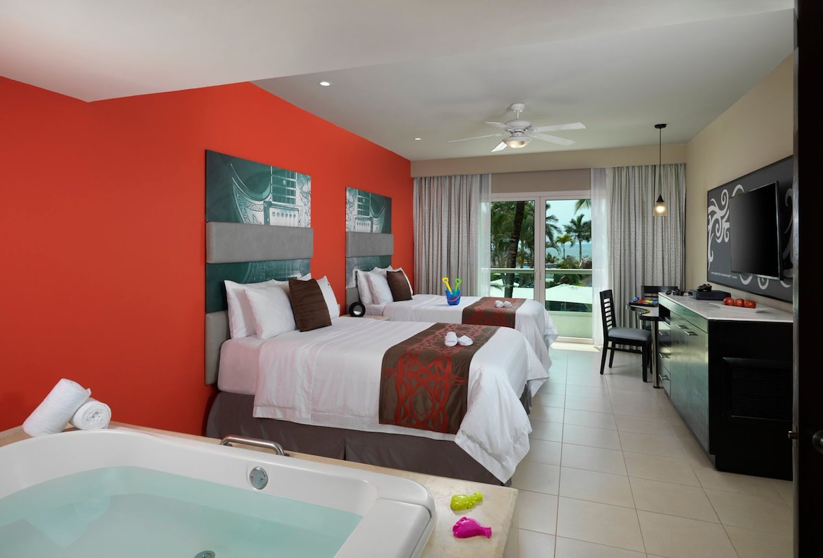Deluxe Family Two Bedroom (5 nights), Hard Rock Hotel Vallarta